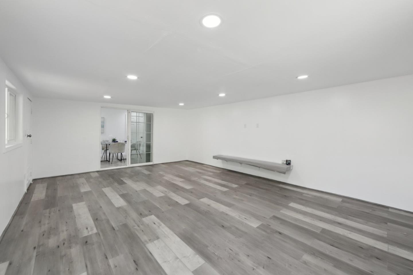 Detail Gallery Image 13 of 35 For 471 Serenade Way, San Jose,  CA 95111 - 3 Beds | 2 Baths