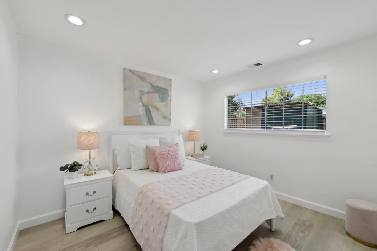 Detail Gallery Image 18 of 35 For 471 Serenade Way, San Jose,  CA 95111 - 3 Beds | 2 Baths