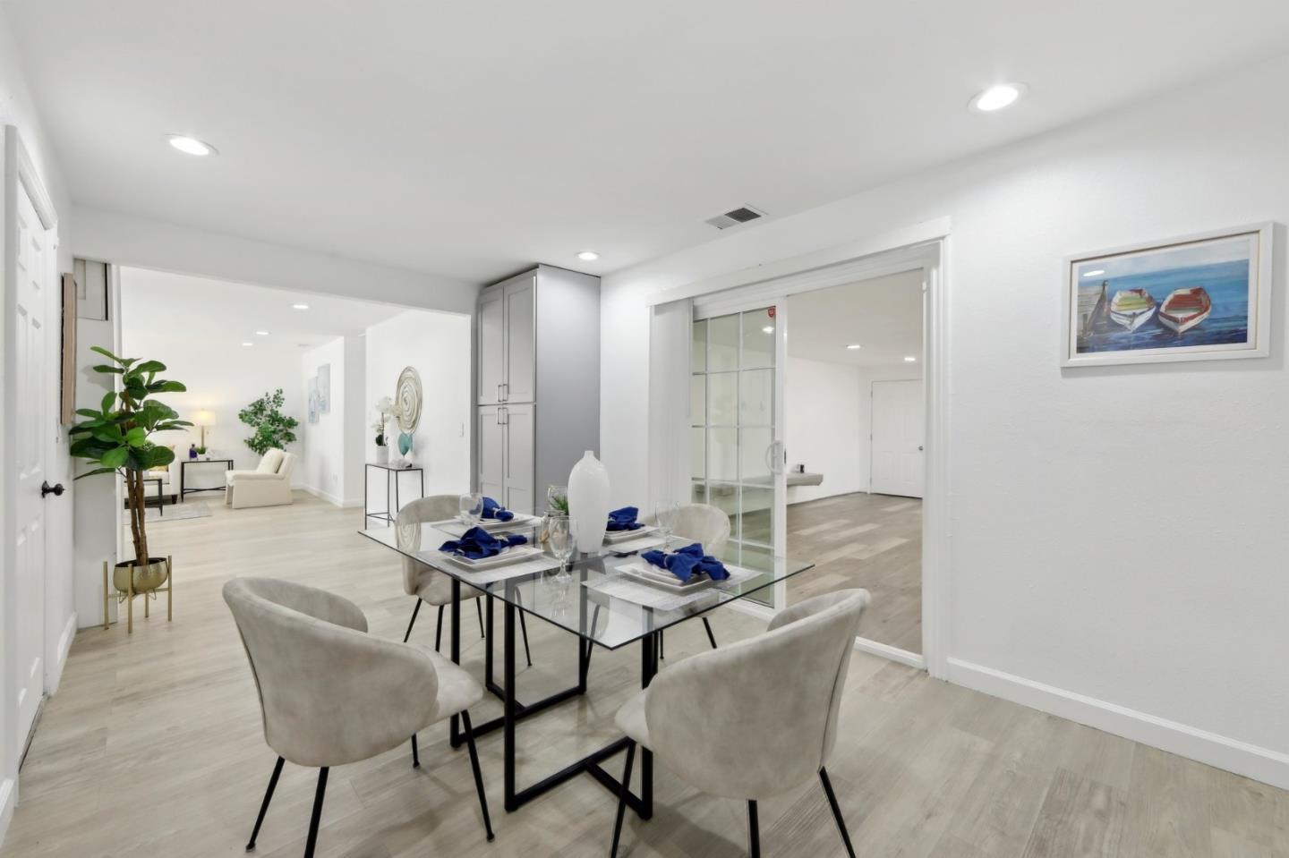 Detail Gallery Image 4 of 35 For 471 Serenade Way, San Jose,  CA 95111 - 3 Beds | 2 Baths