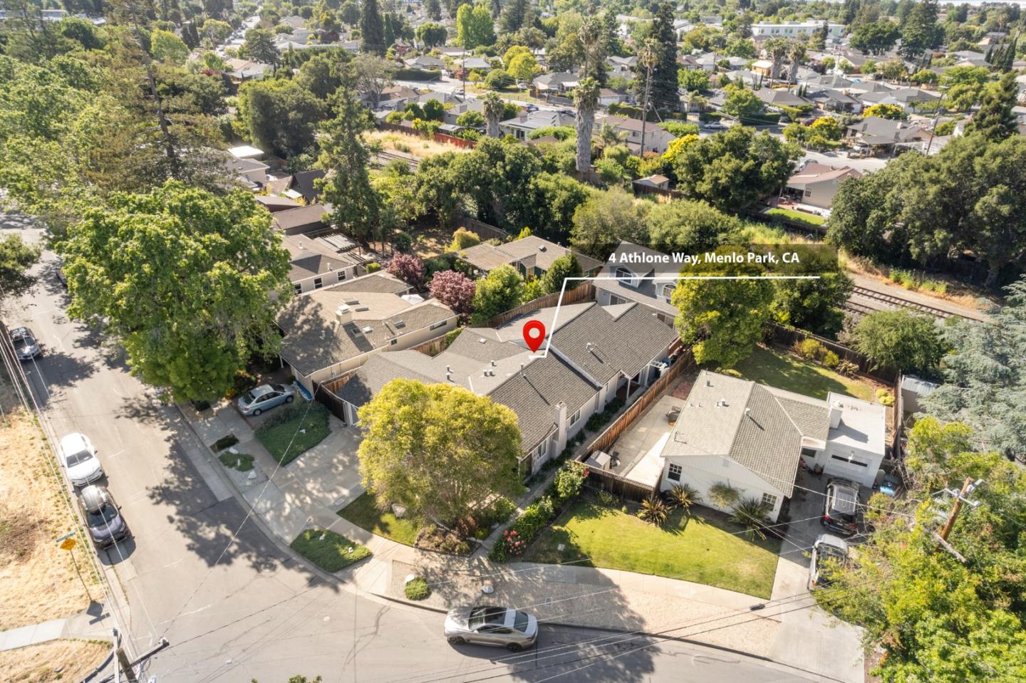 Detail Gallery Image 55 of 62 For 4 Athlone Way, Menlo Park,  CA 94025 - 3 Beds | 4 Baths