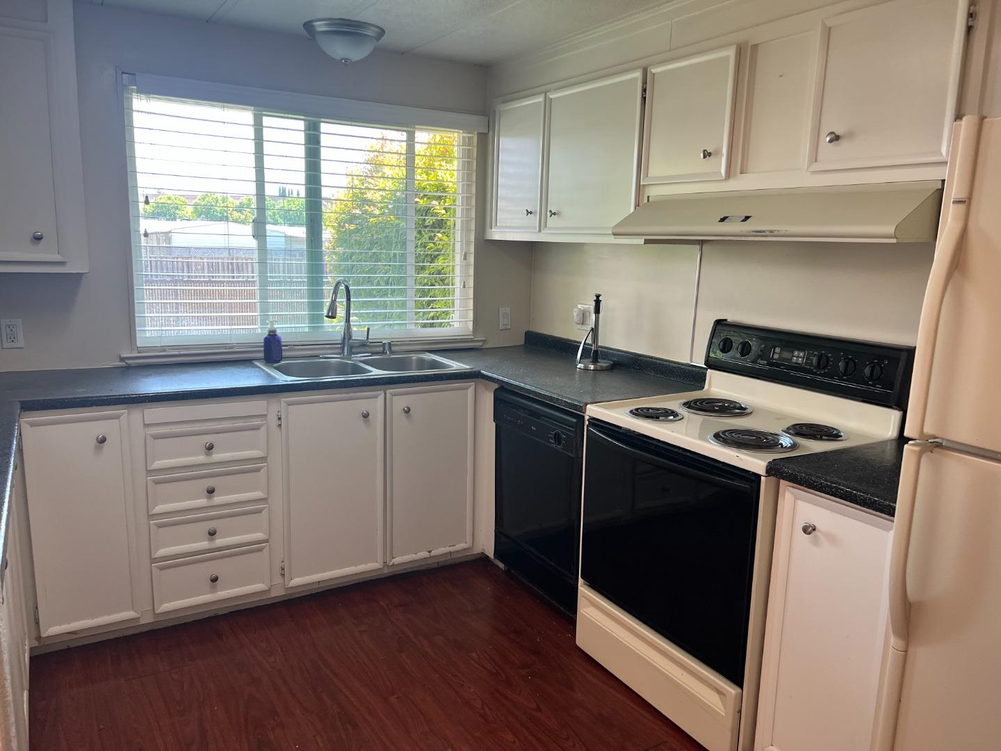 Detail Gallery Image 6 of 17 For 260 Mountain Springs Dr #260,  San Jose,  CA 95136 - 2 Beds | 2 Baths