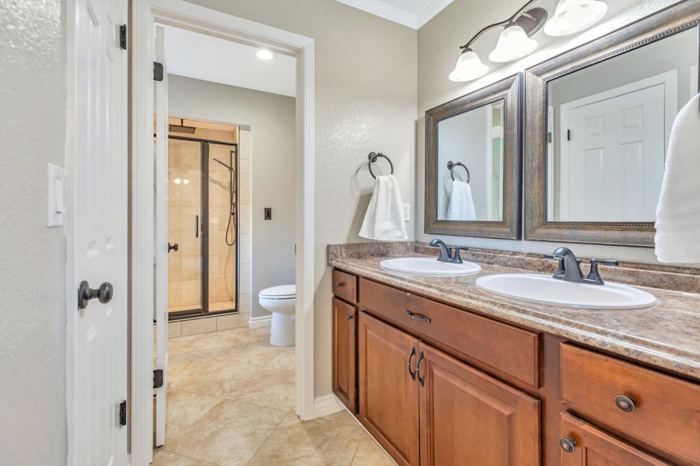 Detail Gallery Image 29 of 43 For 1650 Bella Vista Dr, Hollister,  CA 95023 - 3 Beds | 2 Baths