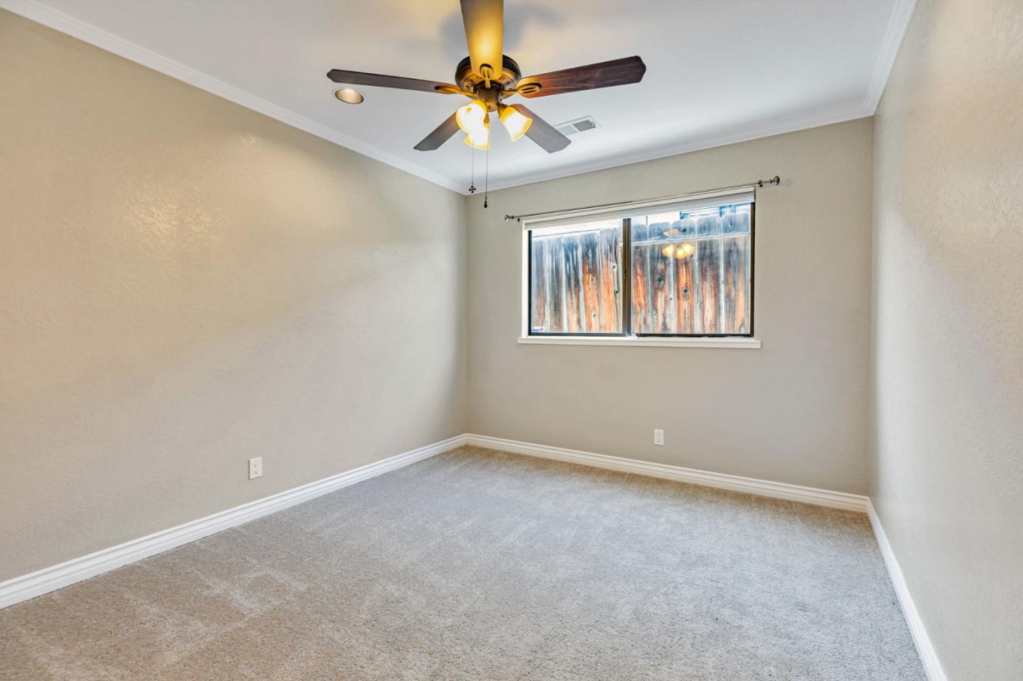 Detail Gallery Image 34 of 43 For 1650 Bella Vista Dr, Hollister,  CA 95023 - 3 Beds | 2 Baths