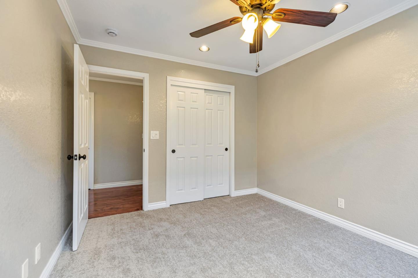Detail Gallery Image 35 of 43 For 1650 Bella Vista Dr, Hollister,  CA 95023 - 3 Beds | 2 Baths