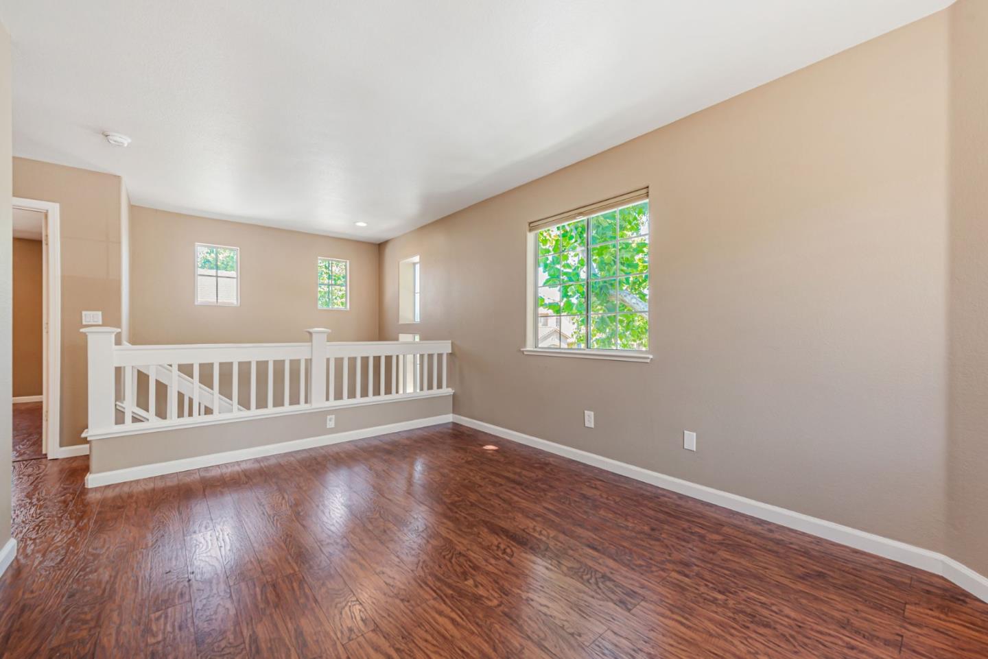 Detail Gallery Image 25 of 54 For 2829 Rubino Cir, San Jose,  CA 95125 - 4 Beds | 2/1 Baths