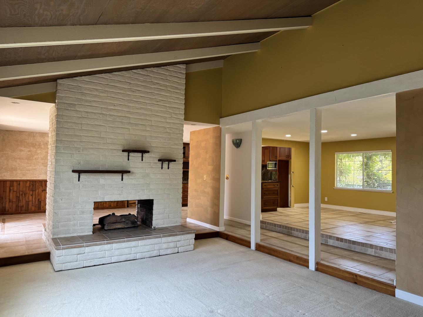 Detail Gallery Image 12 of 35 For 3230 Oak View Ln, Morgan Hill,  CA 95037 - 3 Beds | 2/1 Baths