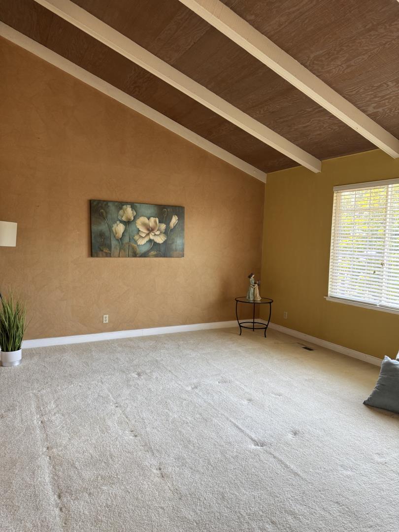 Detail Gallery Image 13 of 35 For 3230 Oak View Ln, Morgan Hill,  CA 95037 - 3 Beds | 2/1 Baths