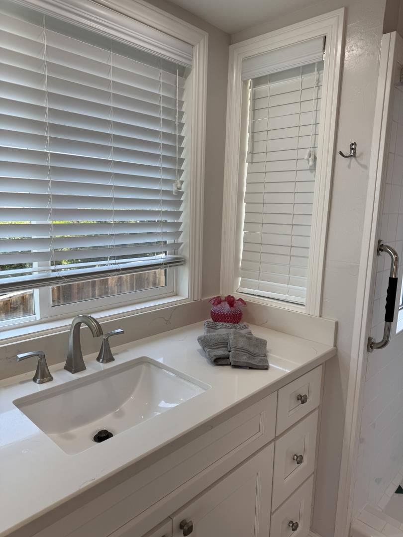 Detail Gallery Image 27 of 35 For 3230 Oak View Ln, Morgan Hill,  CA 95037 - 3 Beds | 2/1 Baths