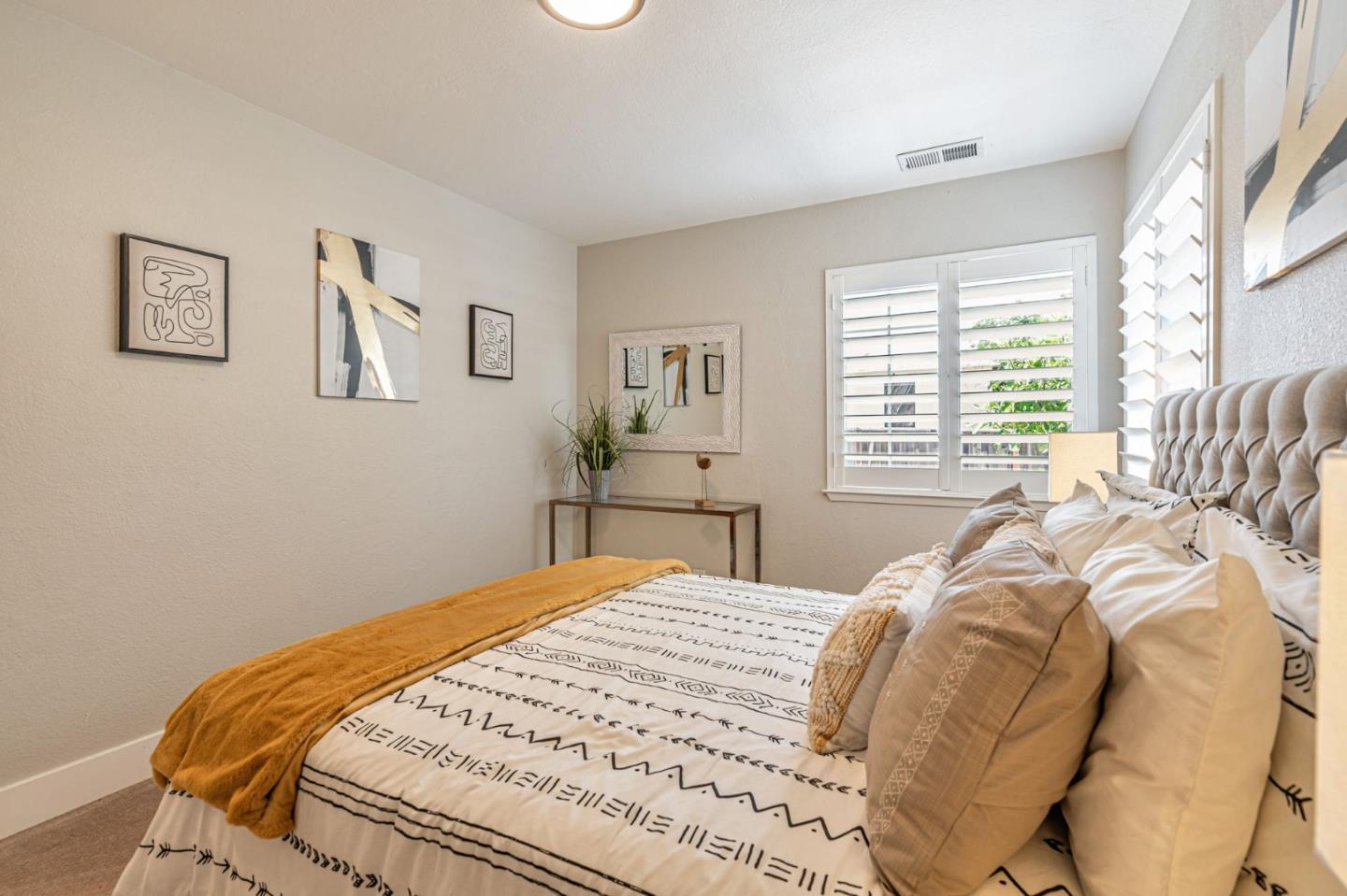 Detail Gallery Image 21 of 38 For 2284 Dumbarton Ave, East Palo Alto,  CA 94303 - 3 Beds | 2 Baths