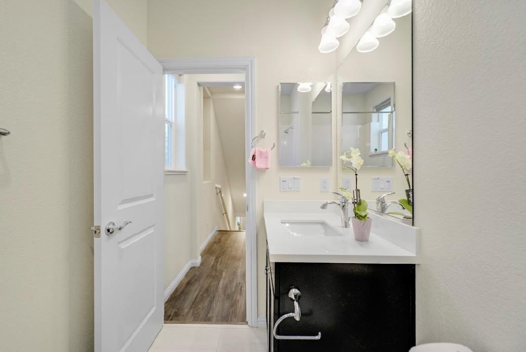 Detail Gallery Image 17 of 76 For 750 Fruit Ranch Loop, San Jose,  CA 95133 - 4 Beds | 4 Baths