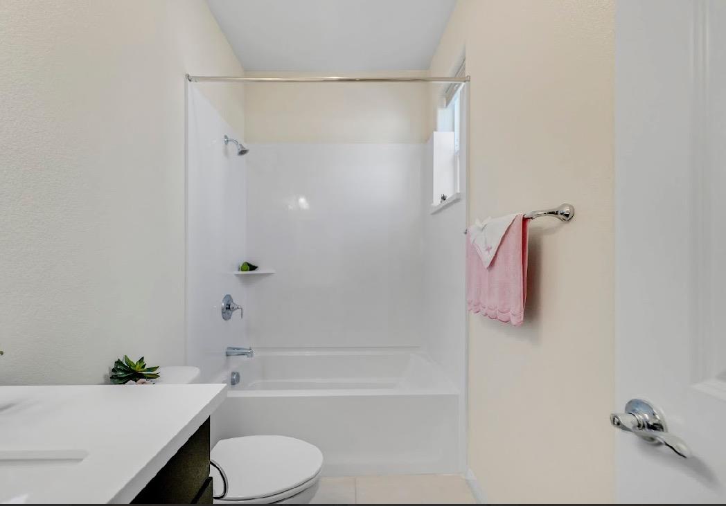 Detail Gallery Image 18 of 76 For 750 Fruit Ranch Loop, San Jose,  CA 95133 - 4 Beds | 4 Baths