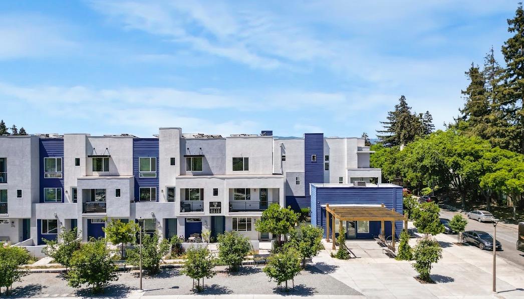 Detail Gallery Image 2 of 76 For 750 Fruit Ranch Loop, San Jose,  CA 95133 - 4 Beds | 4 Baths