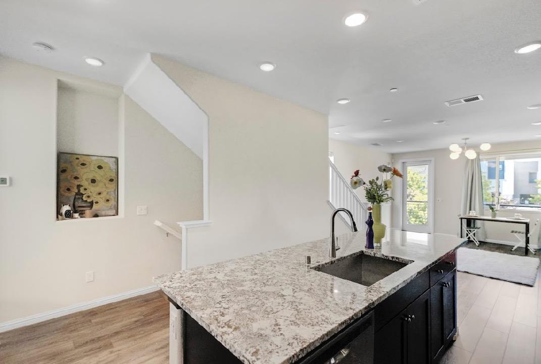 Detail Gallery Image 32 of 76 For 750 Fruit Ranch Loop, San Jose,  CA 95133 - 4 Beds | 4 Baths
