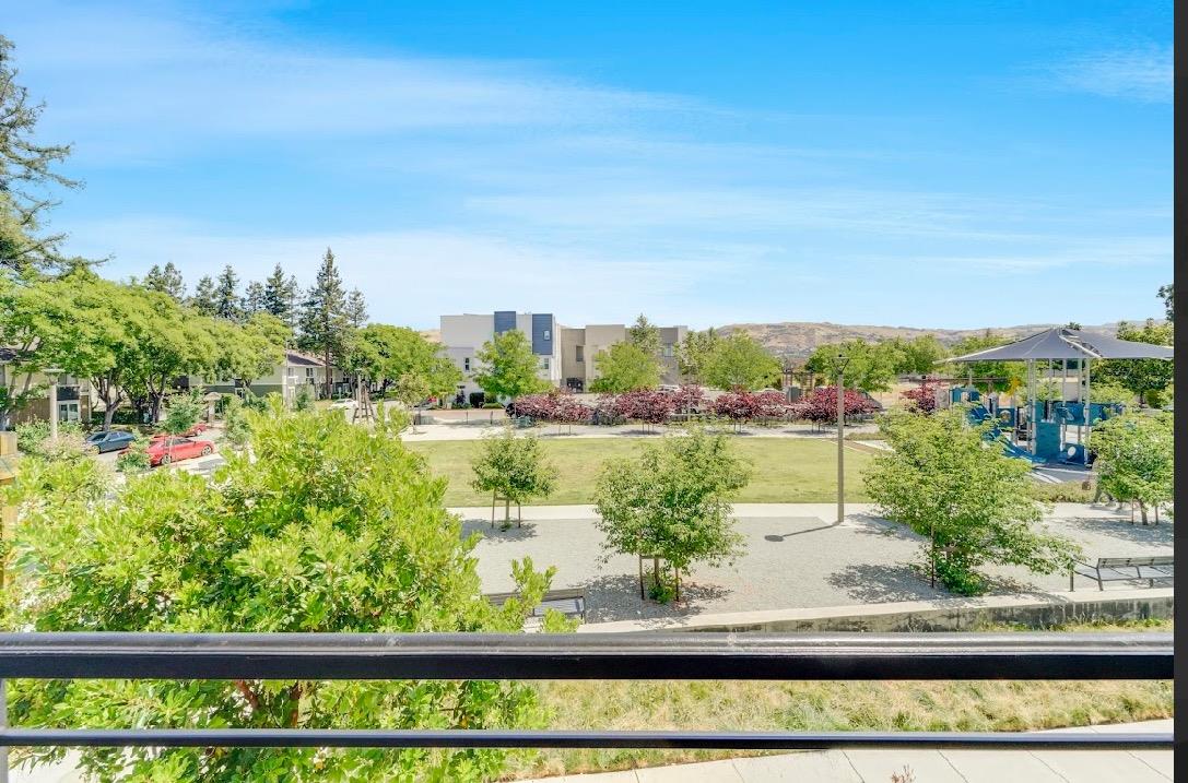 Detail Gallery Image 59 of 76 For 750 Fruit Ranch Loop, San Jose,  CA 95133 - 4 Beds | 4 Baths