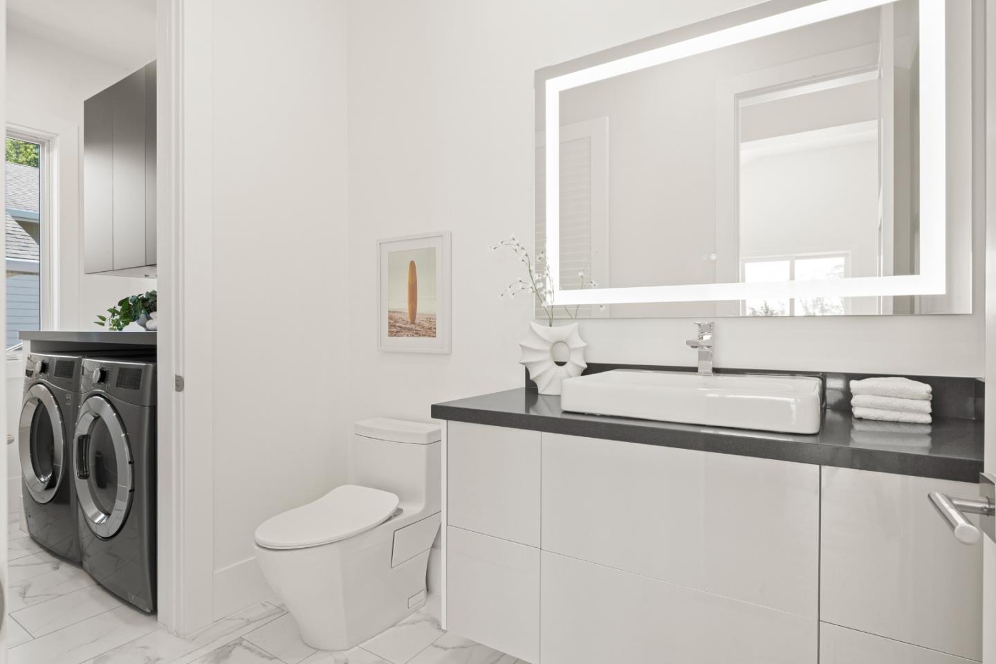 Detail Gallery Image 19 of 43 For 1120 Columbus St, El Granada,  CA 94019 - 3 Beds | 3/1 Baths