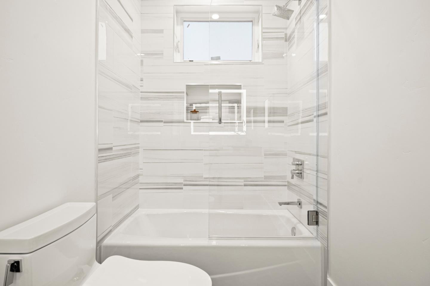 Detail Gallery Image 32 of 43 For 1120 Columbus St, El Granada,  CA 94019 - 3 Beds | 3/1 Baths