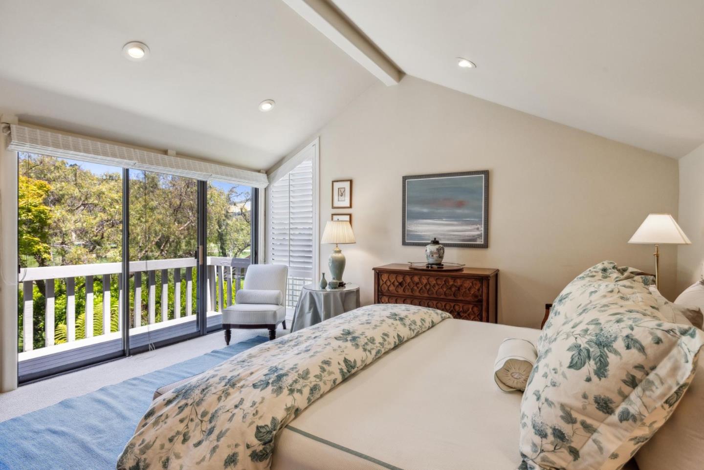 Detail Gallery Image 19 of 36 For 9546 Maple Ct, Carmel,  CA 93923 - 3 Beds | 3 Baths