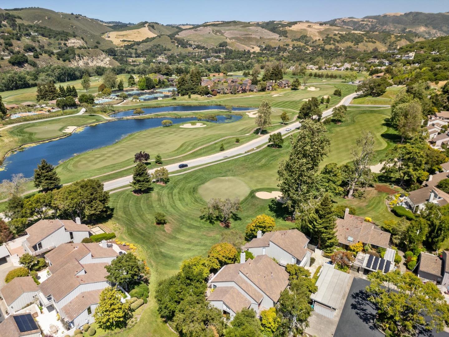 Detail Gallery Image 25 of 36 For 9546 Maple Ct, Carmel,  CA 93923 - 3 Beds | 3 Baths