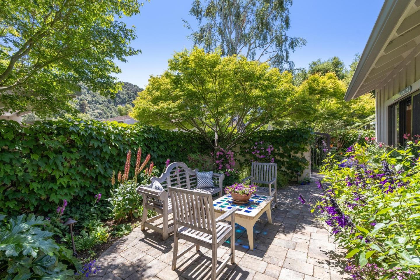 Detail Gallery Image 27 of 36 For 9546 Maple Ct, Carmel,  CA 93923 - 3 Beds | 3 Baths