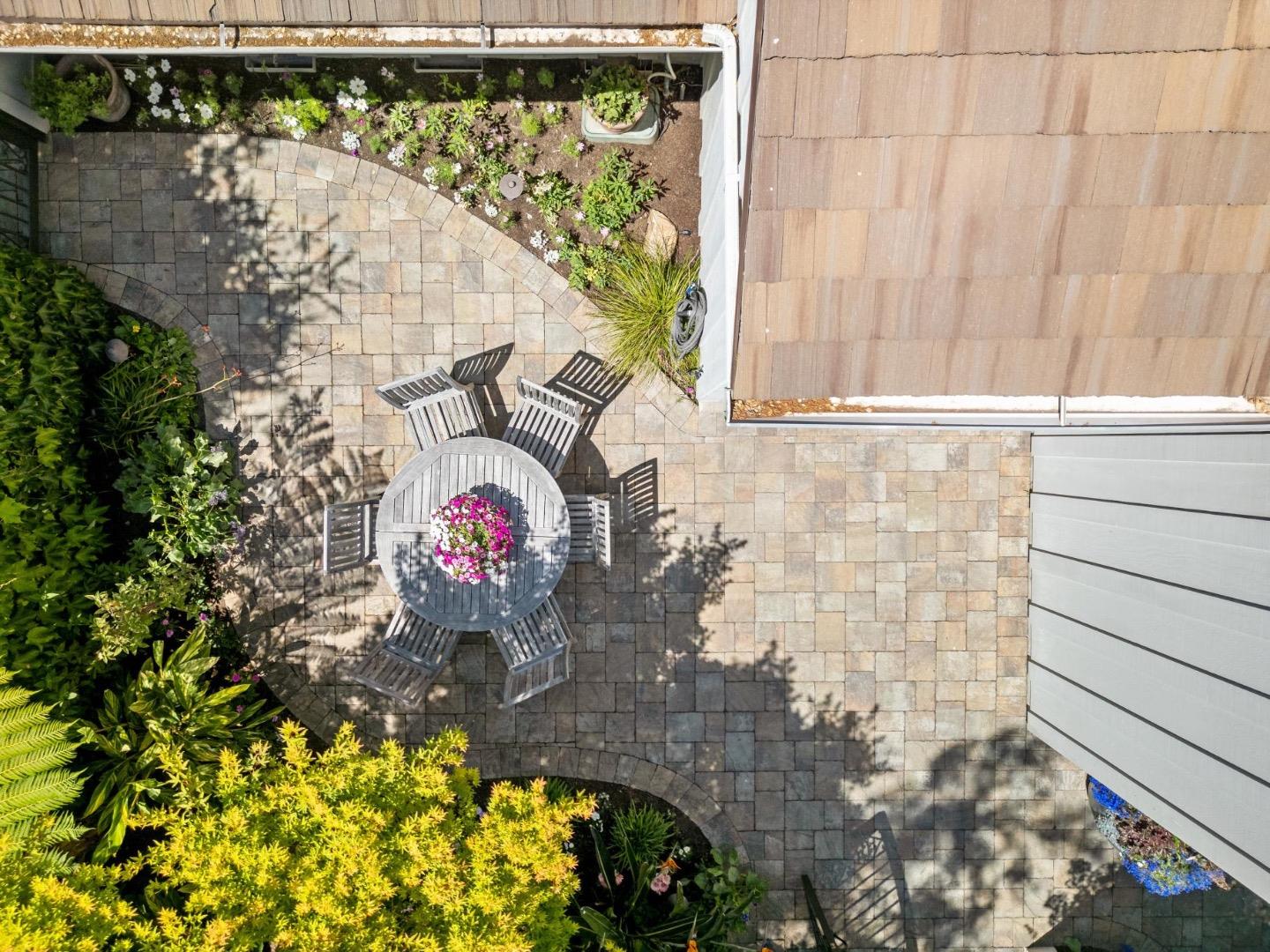 Detail Gallery Image 34 of 36 For 9546 Maple Ct, Carmel,  CA 93923 - 3 Beds | 3 Baths