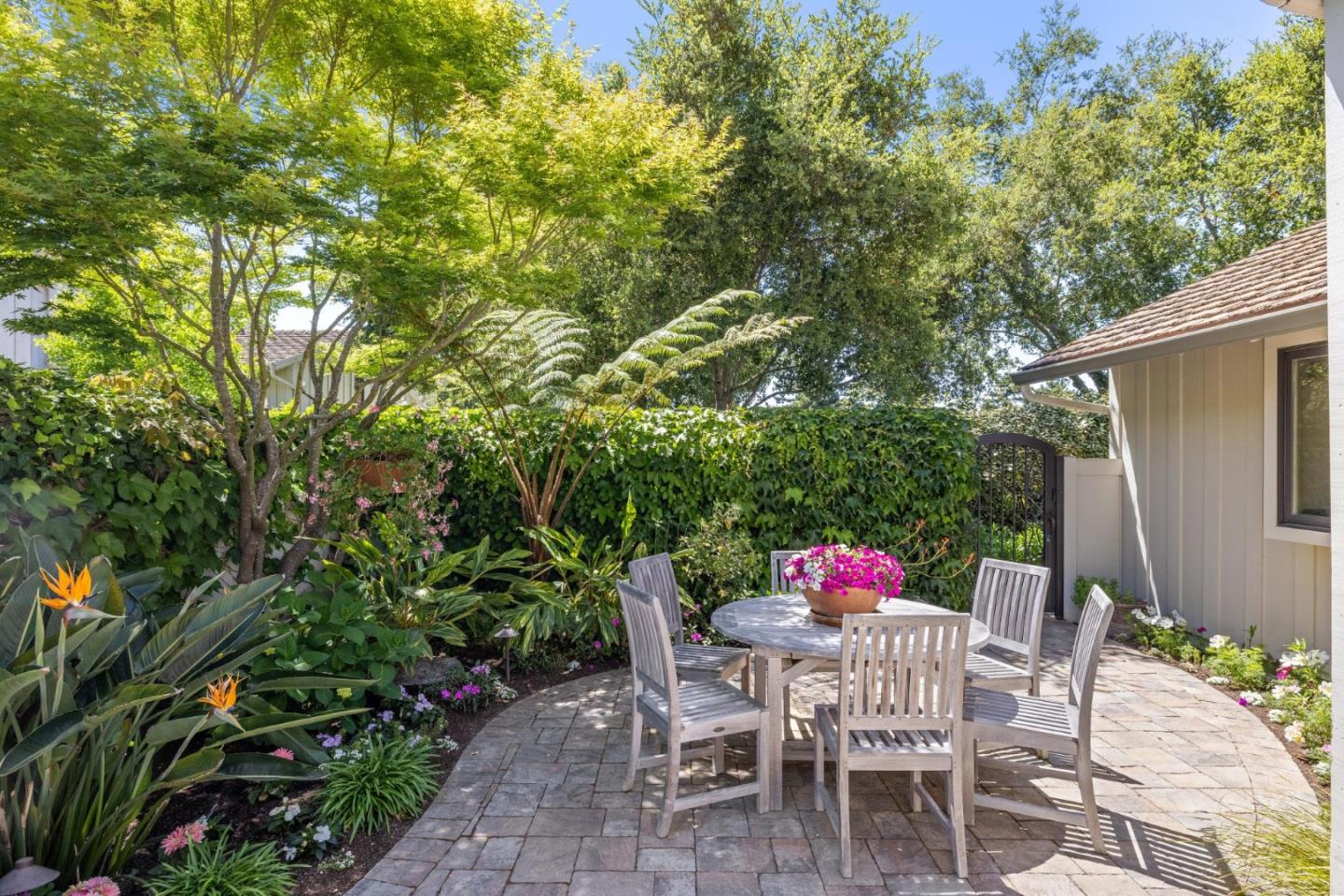 Detail Gallery Image 36 of 36 For 9546 Maple Ct, Carmel,  CA 93923 - 3 Beds | 3 Baths