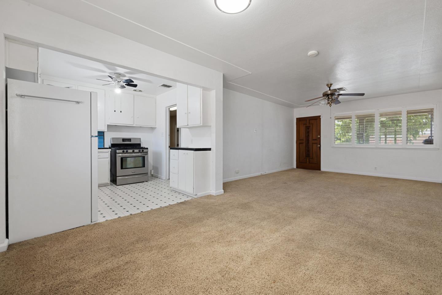 Detail Gallery Image 20 of 41 For 2120 Louise Ave, Ceres,  CA 95307 - 3 Beds | 1 Baths