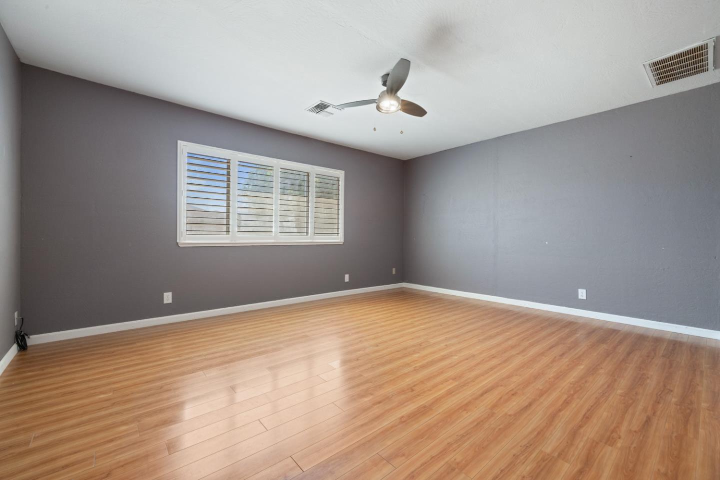 Detail Gallery Image 26 of 41 For 2120 Louise Ave, Ceres,  CA 95307 - 3 Beds | 1 Baths