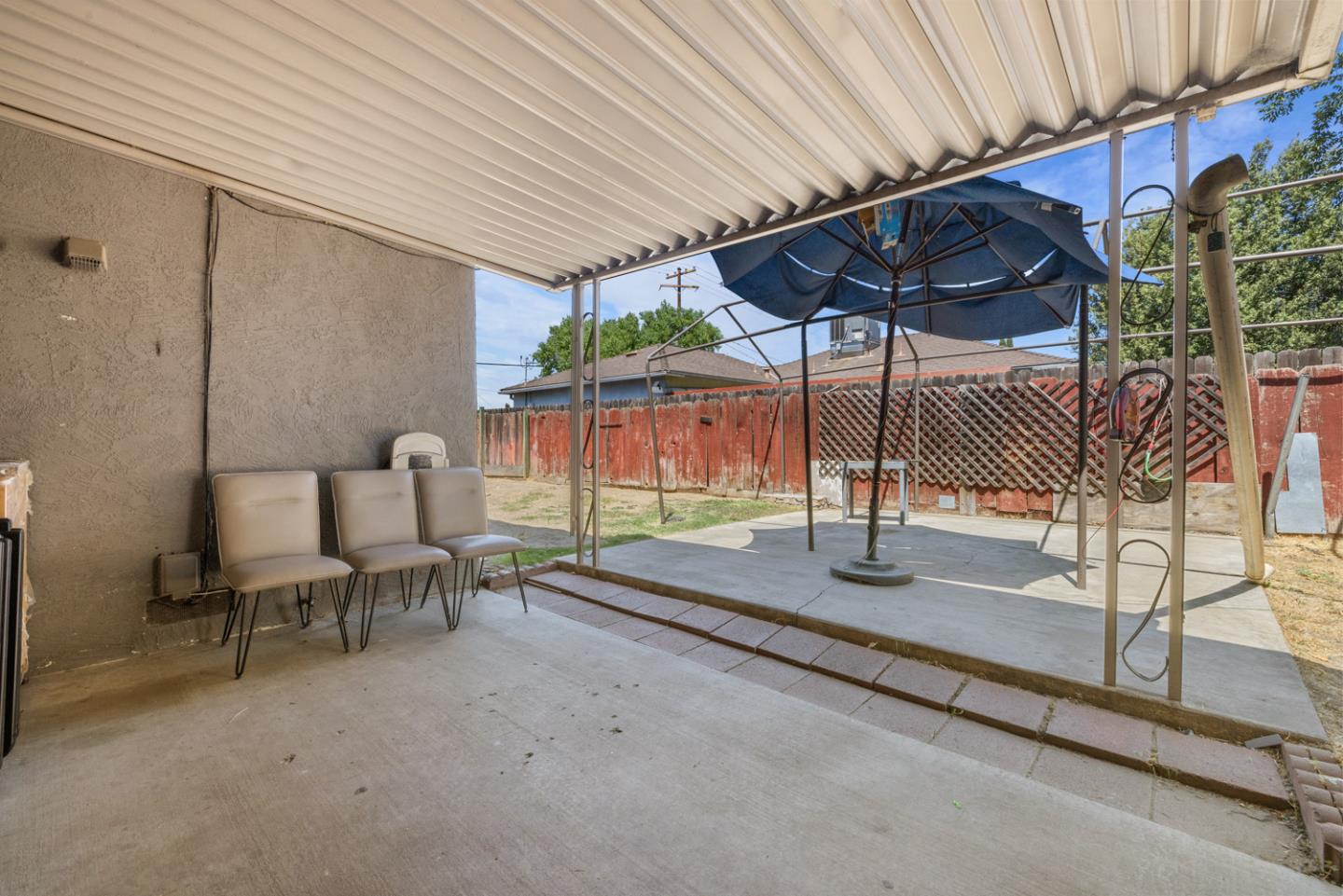 Detail Gallery Image 29 of 41 For 2120 Louise Ave, Ceres,  CA 95307 - 3 Beds | 1 Baths