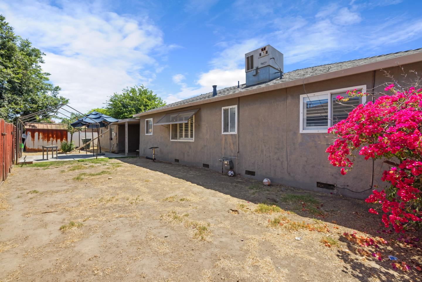 Detail Gallery Image 31 of 41 For 2120 Louise Ave, Ceres,  CA 95307 - 3 Beds | 1 Baths