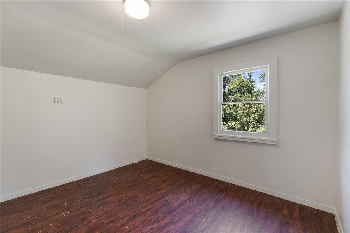 Detail Gallery Image 27 of 90 For 1221 Old San Jose Rd, Soquel,  CA 95073 - 5 Beds | 2/1 Baths
