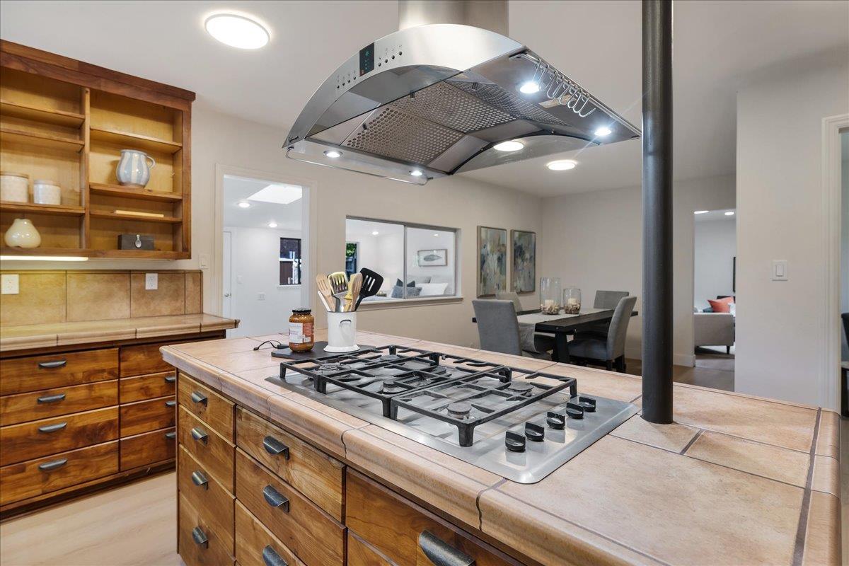 Detail Gallery Image 41 of 90 For 1221 Old San Jose Rd, Soquel,  CA 95073 - 5 Beds | 2/1 Baths