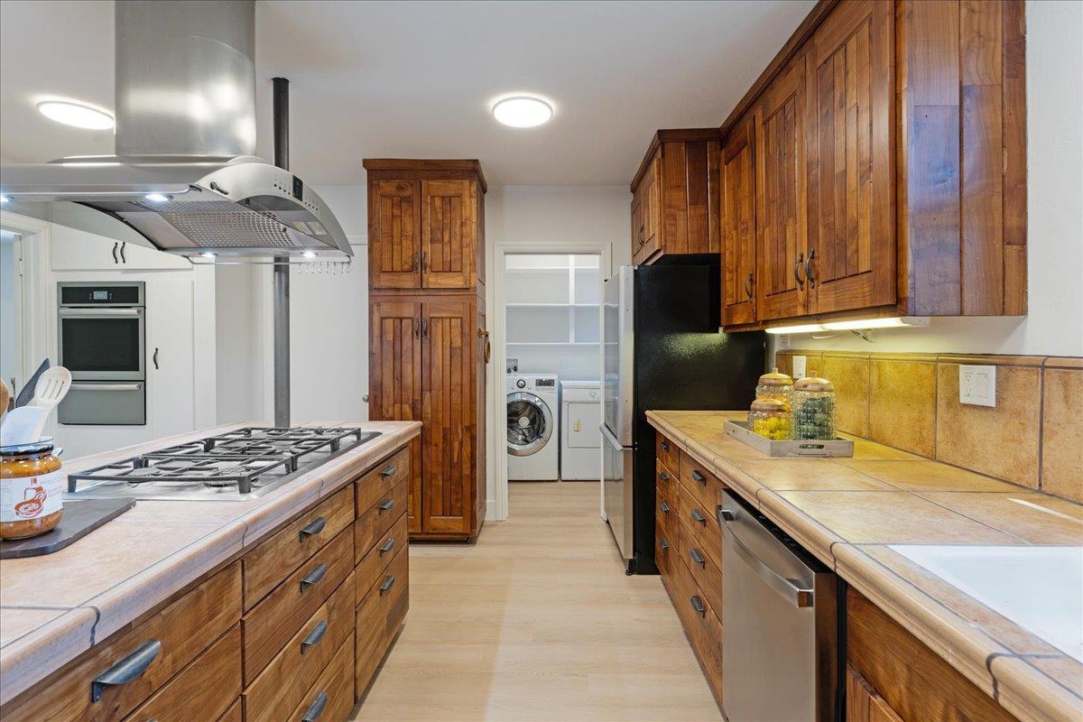 Detail Gallery Image 43 of 90 For 1221 Old San Jose Rd, Soquel,  CA 95073 - 5 Beds | 2/1 Baths