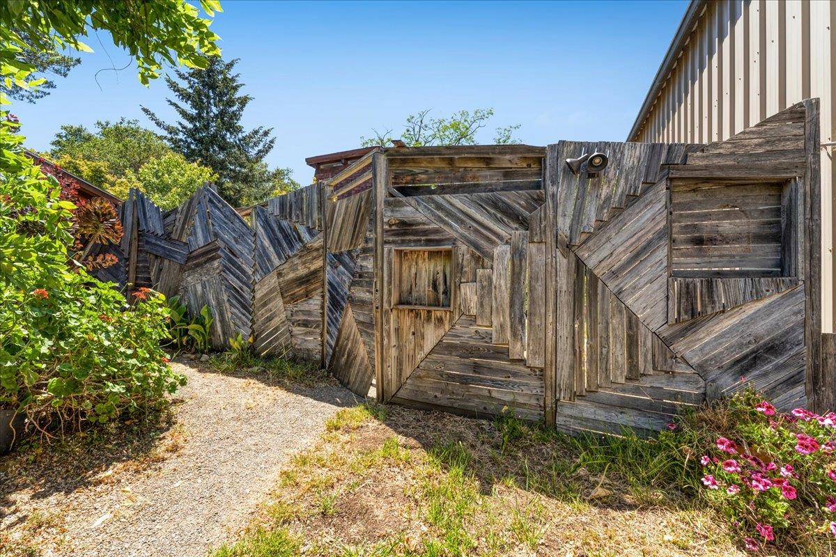 Detail Gallery Image 62 of 90 For 1221 Old San Jose Rd, Soquel,  CA 95073 - 5 Beds | 2/1 Baths