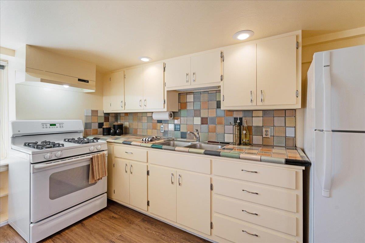 Detail Gallery Image 68 of 90 For 1221 Old San Jose Rd, Soquel,  CA 95073 - 5 Beds | 2/1 Baths