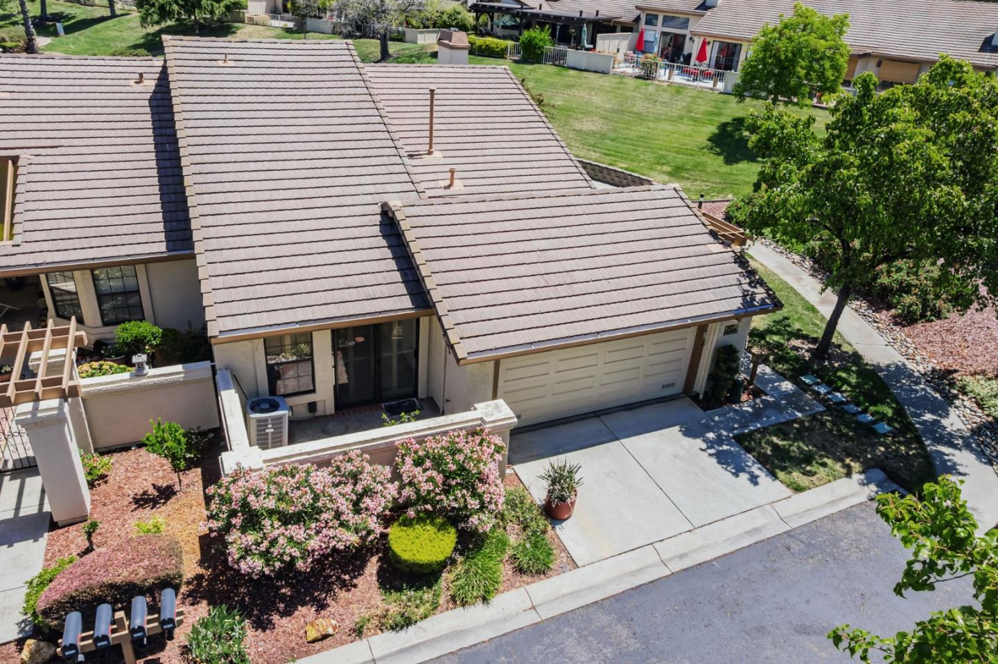 Detail Gallery Image 36 of 49 For 3417 Avernus Ct, San Jose,  CA 95135 - 2 Beds | 2 Baths
