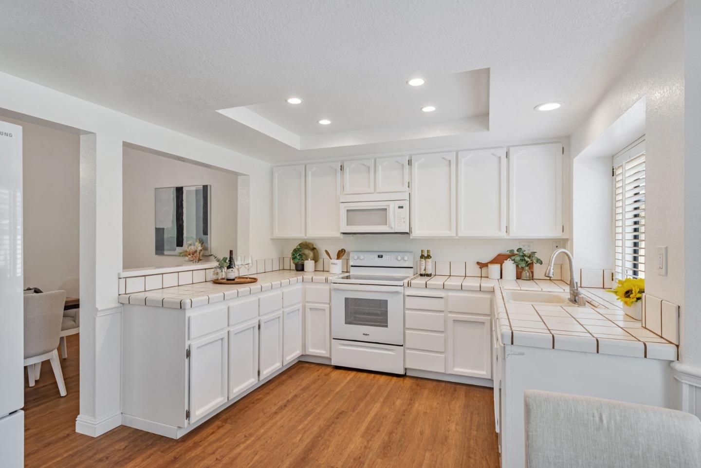Detail Gallery Image 9 of 49 For 3417 Avernus Ct, San Jose,  CA 95135 - 2 Beds | 2 Baths