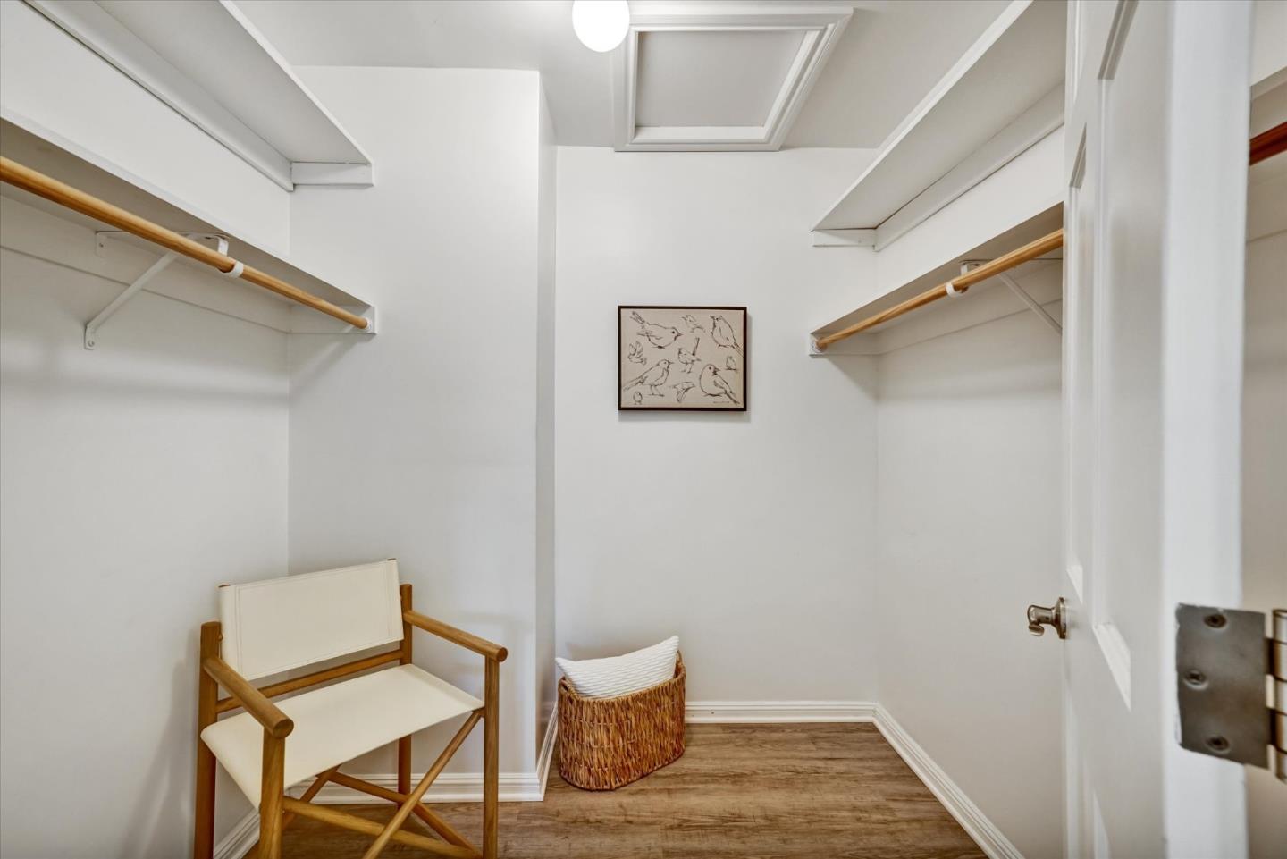 Detail Gallery Image 30 of 41 For 1070 Mercedes Ave #2,  Los Altos,  CA 94022 - 2 Beds | 2 Baths