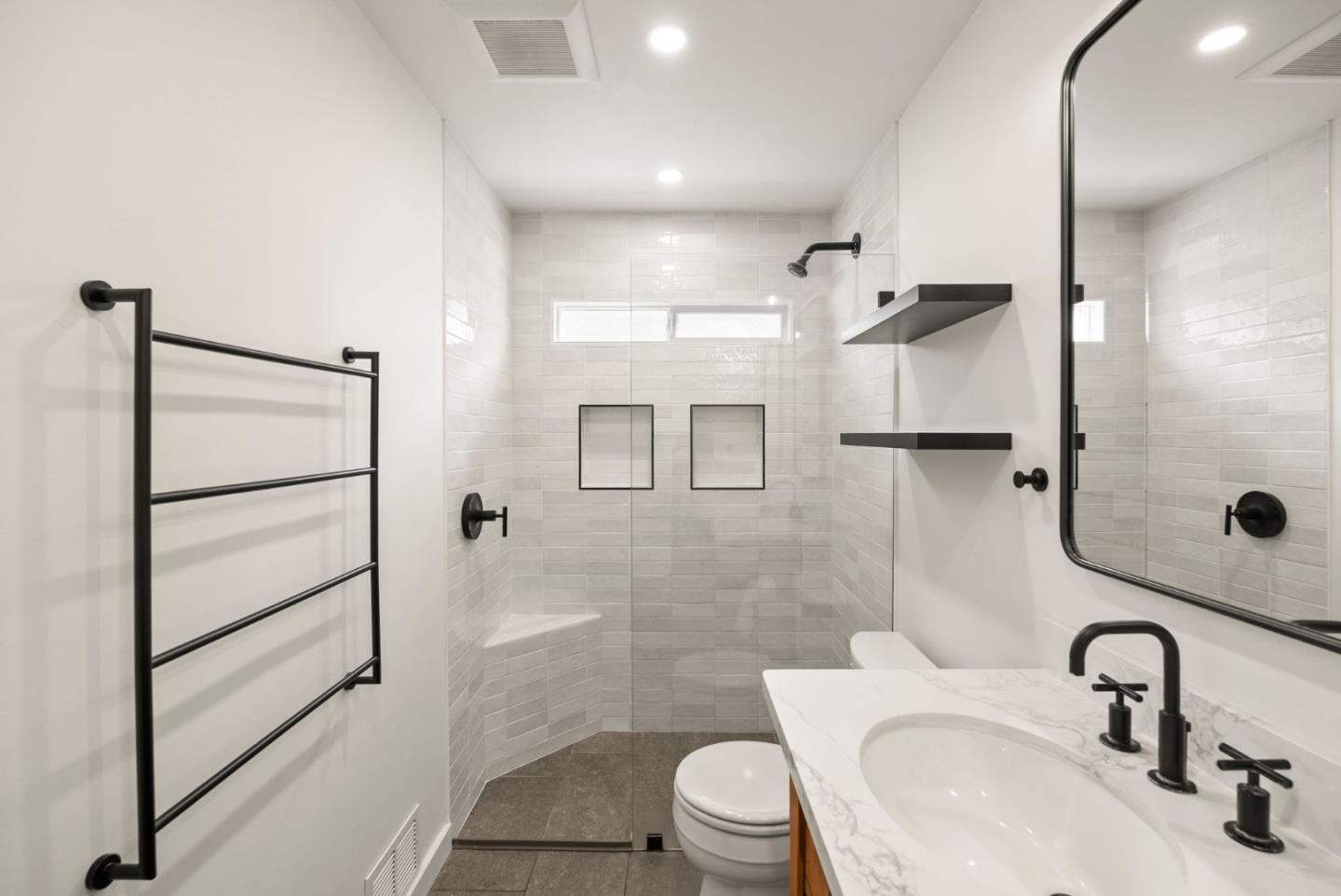 Detail Gallery Image 11 of 17 For 3514 Nova Scotia Ave, San Jose,  CA 95124 - 3 Beds | 2 Baths