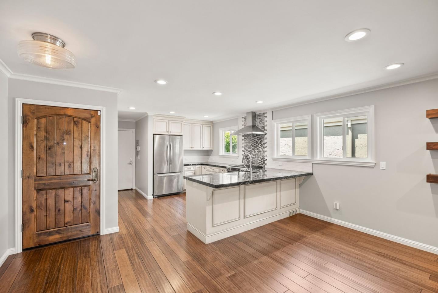 Detail Gallery Image 4 of 17 For 3514 Nova Scotia Ave, San Jose,  CA 95124 - 3 Beds | 2 Baths