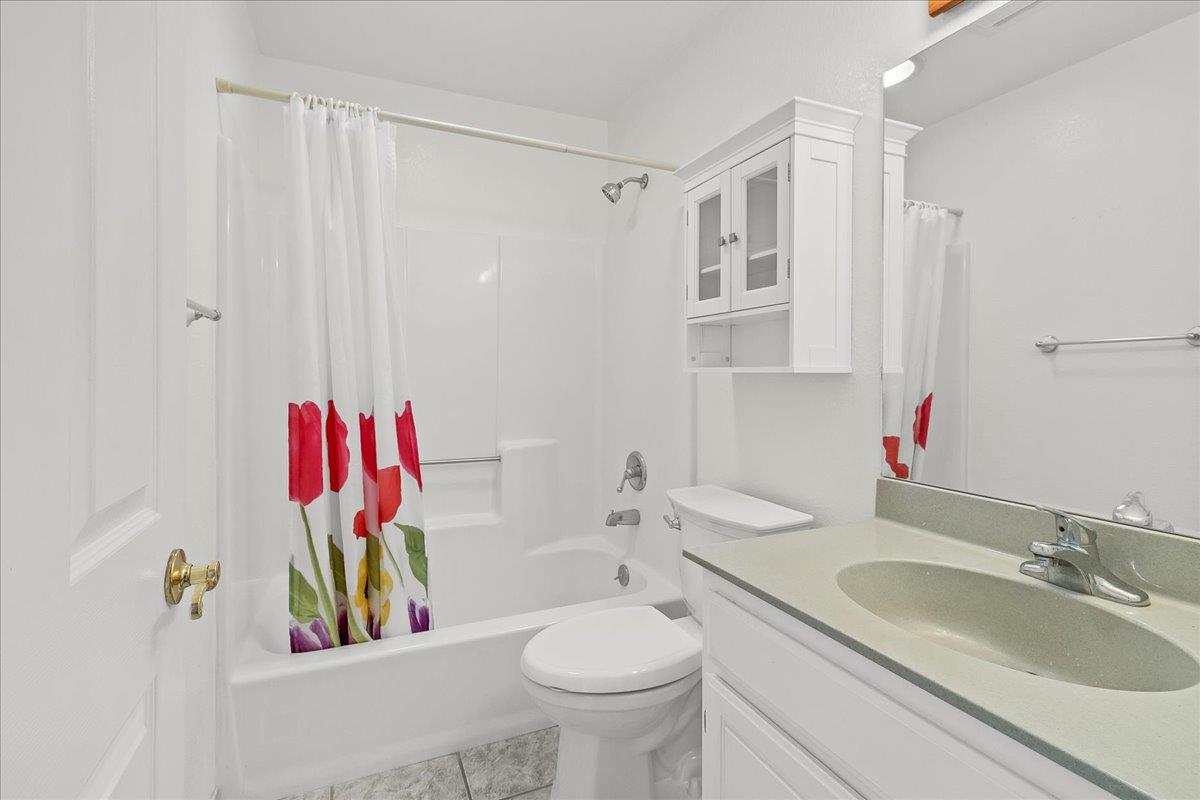 Detail Gallery Image 19 of 46 For 2901 Rea Ct, Aromas,  CA 95004 - 2 Beds | 2 Baths