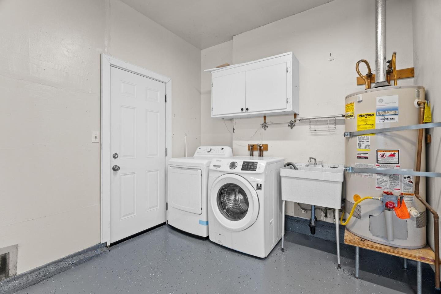 Detail Gallery Image 35 of 52 For 673 Salberg Ave, Santa Clara,  CA 95051 - 3 Beds | 2 Baths