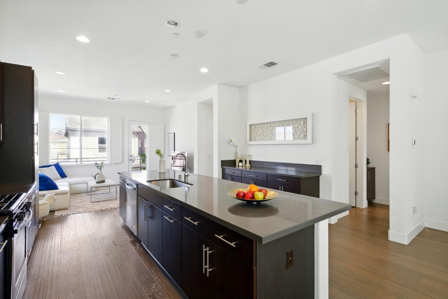 Detail Gallery Image 19 of 51 For 528 Odyssey Ln, Milpitas,  CA 95035 - 2 Beds | 2 Baths