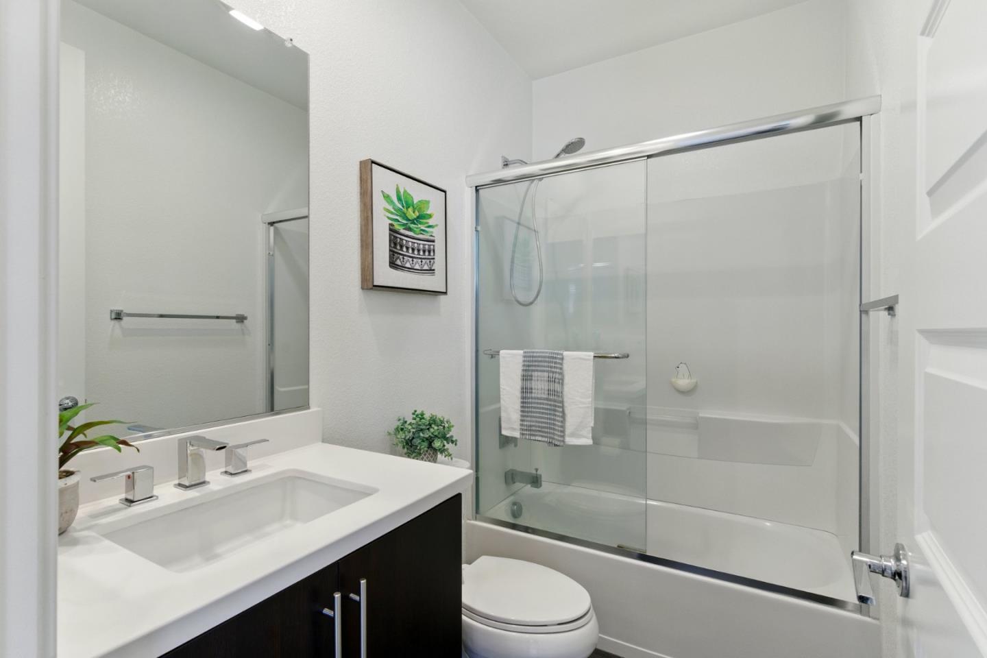Detail Gallery Image 31 of 51 For 528 Odyssey Ln, Milpitas,  CA 95035 - 2 Beds | 2 Baths