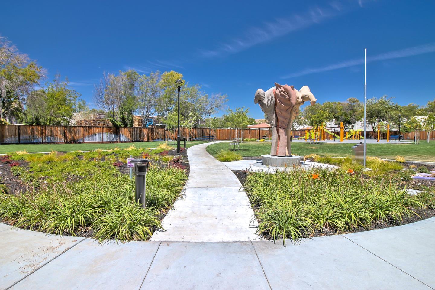 Detail Gallery Image 41 of 51 For 528 Odyssey Ln, Milpitas,  CA 95035 - 2 Beds | 2 Baths