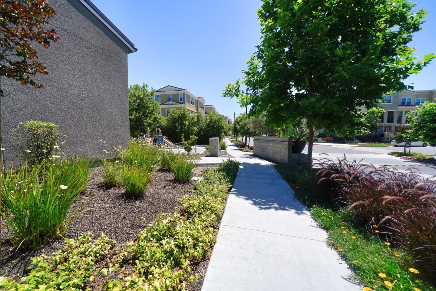 Detail Gallery Image 43 of 51 For 528 Odyssey Ln, Milpitas,  CA 95035 - 2 Beds | 2 Baths