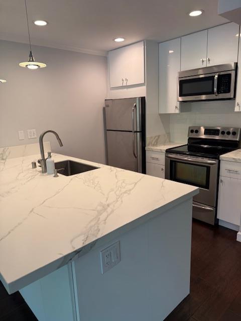 Detail Gallery Image 12 of 35 For 3295 La Mesa Dr #3,  San Carlos,  CA 94070 - 1 Beds | 1 Baths