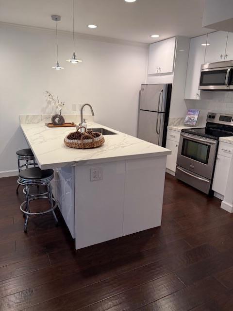 Detail Gallery Image 13 of 35 For 3295 La Mesa Dr #3,  San Carlos,  CA 94070 - 1 Beds | 1 Baths