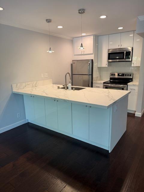 Detail Gallery Image 15 of 35 For 3295 La Mesa Dr #3,  San Carlos,  CA 94070 - 1 Beds | 1 Baths