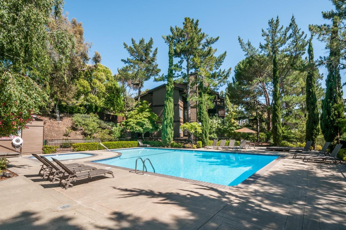 Detail Gallery Image 33 of 35 For 3295 La Mesa Dr #3,  San Carlos,  CA 94070 - 1 Beds | 1 Baths