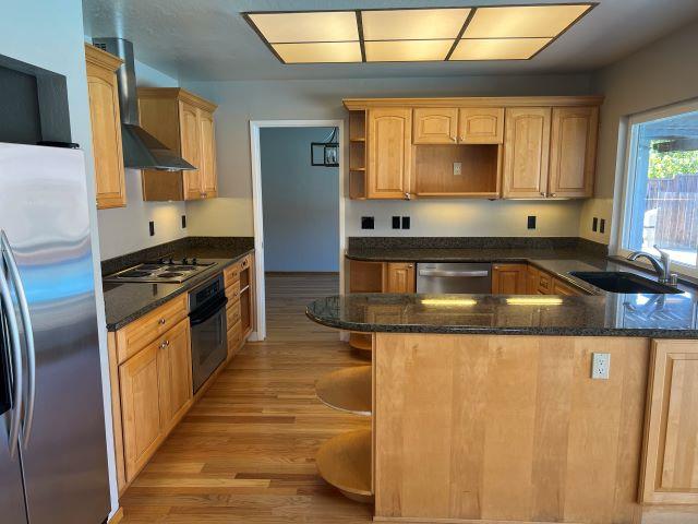 Detail Gallery Image 9 of 29 For 19718 Solana Dr, Saratoga,  CA 95070 - 4 Beds | 2 Baths